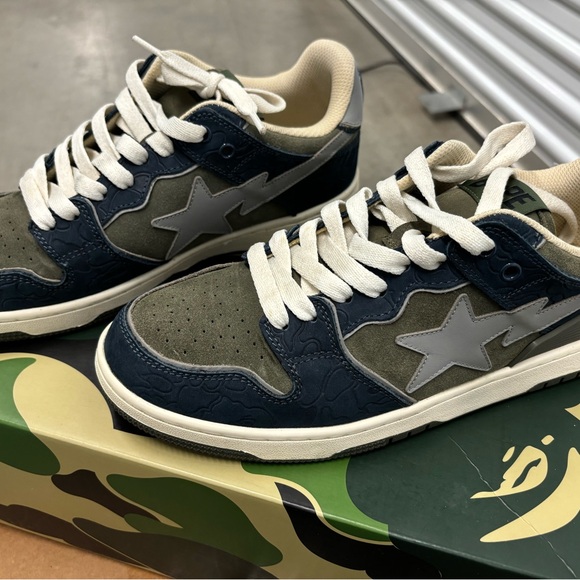 Mens A Bathing Ape Navy sk8-sta shoe Size 9 - Picture 3 of 11